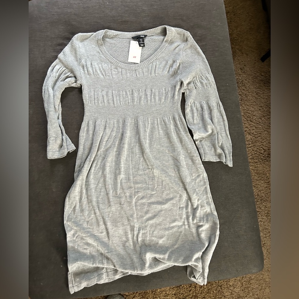 H&M gray sweater dress small